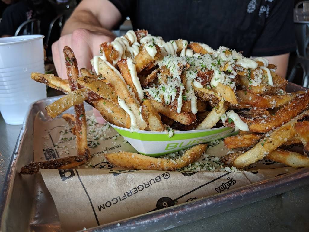 BurgerFi | restaurant | 2844 S Main St, Kennesaw, GA 30144, USA | 7706352800 OR +1 770-635-2800