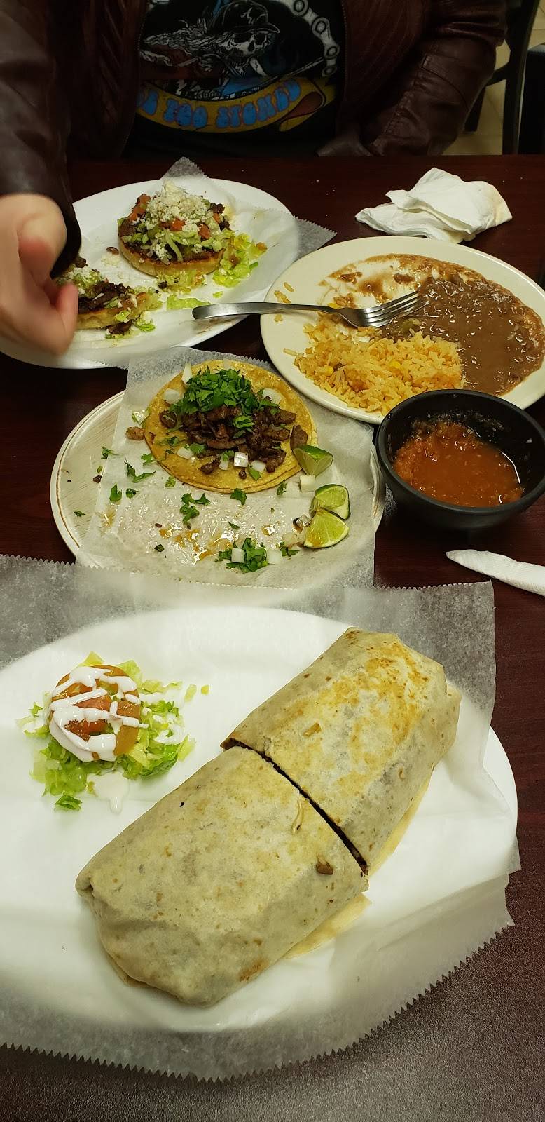 Las Milpas Restaurant | restaurant | 603 8th Ave, Baraboo, WI 53913, USA | 6084773427 OR +1 608-477-3427