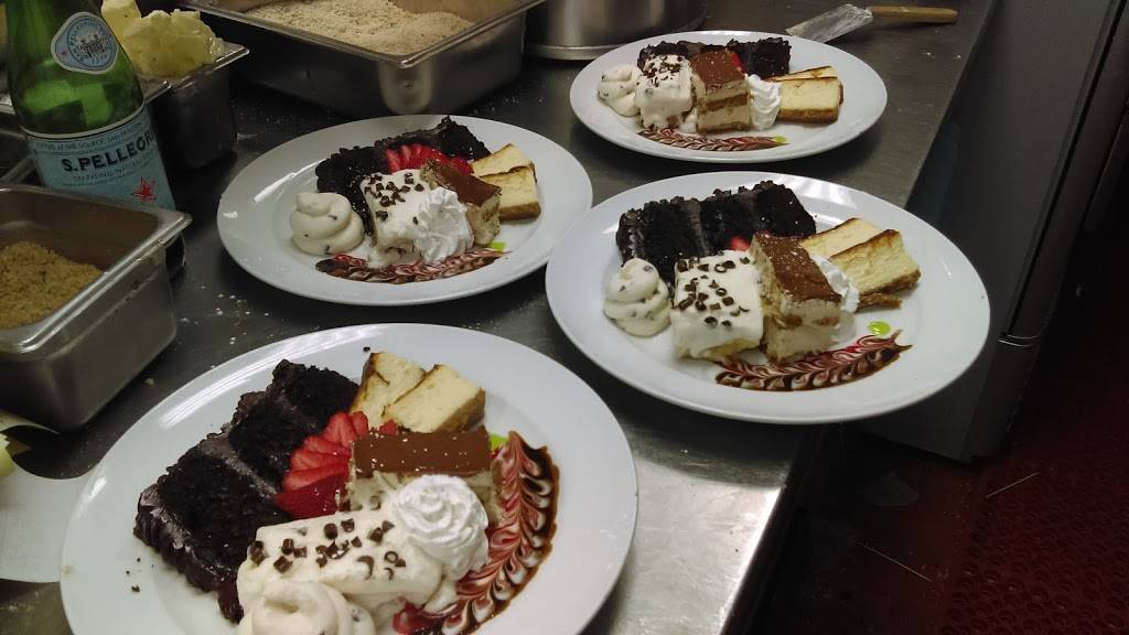 Frank and Dinos | restaurant | 39 SE 1st Ave., Boca Raton, FL 33432, USA | 5612184636 OR +1 561-218-4636