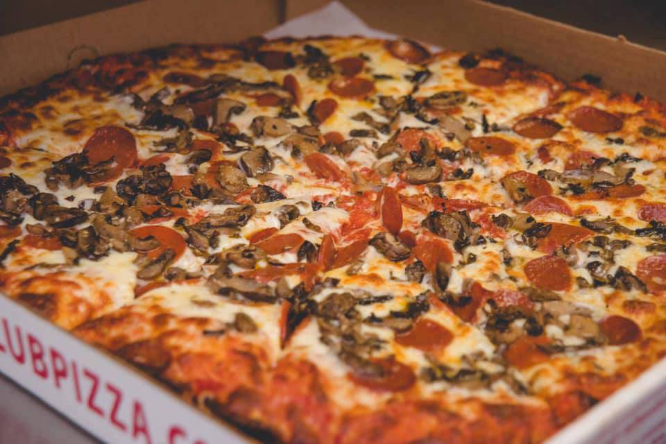 Bocce Club Pizza on Hertel | restaurant | 1488 Hertel Ave, Buffalo, NY 14216, USA | 7168626223 OR +1 716-862-6223