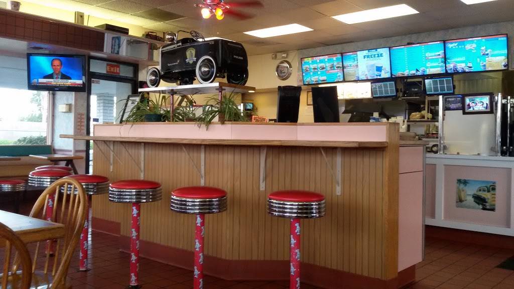 Fosters Freeze | restaurant | 71 E Hanford Armona Rd, Lemoore, CA 93245, USA | 5599244858 OR +1 559-924-4858