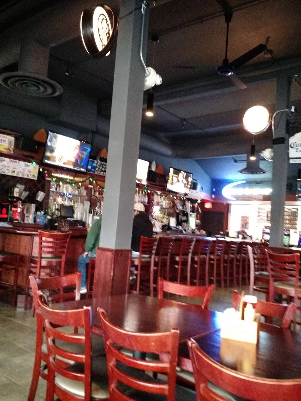 Legends Sports Bar and Grill | restaurant | 600 N Main St, Oshkosh, WI 54901, USA | 9202320440 OR +1 920-232-0440