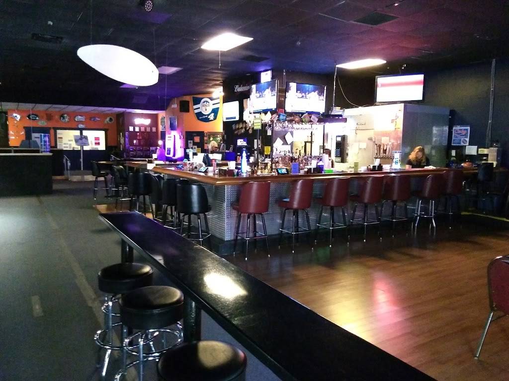 Chiefland Billiards & Sports Bar | restaurant | 1545 NW 26th Ave, Chiefland, FL 32626, USA | 3524939002 OR +1 352-493-9002