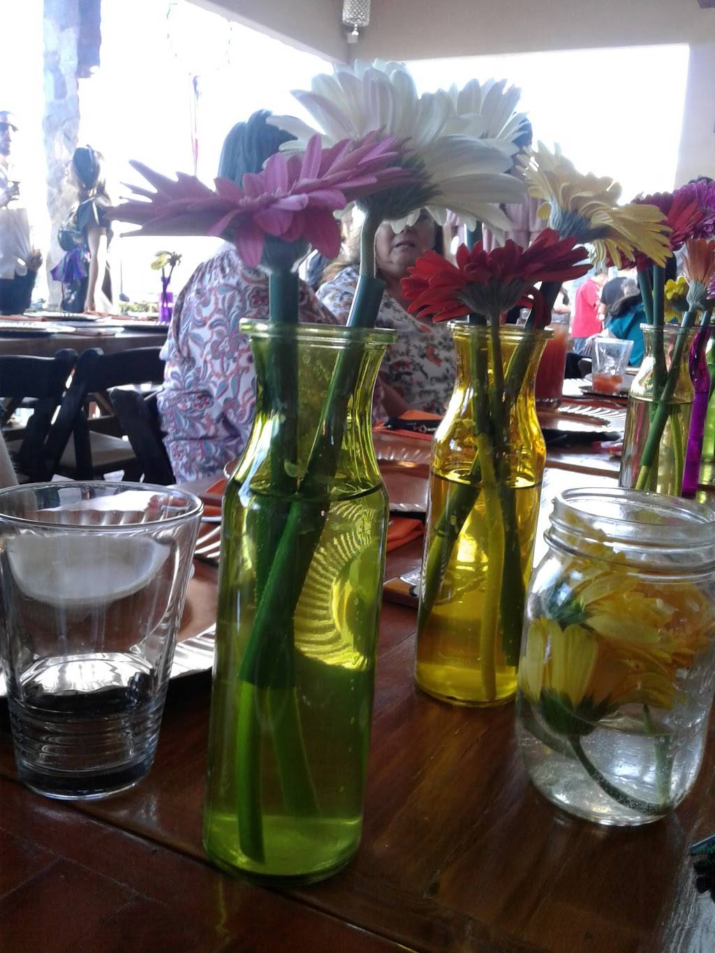 Rey de 3 | restaurant | 13 y 13 bis Fracc San Marcos, Fracc B, Héroes de Baja California, El Porvenir, 22984 Ensenada, B.C., Mexico | 016644840008 OR +52 664 484 0008