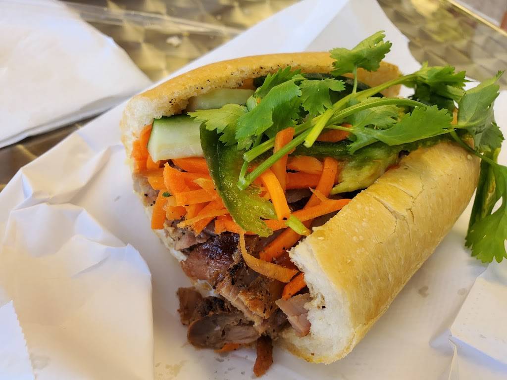 Lo Banh Mi Viet Hot Bread | restaurant | 3151 S 129th E Ave, Tulsa, OK 74134, USA | 9187796177 OR +1 918-779-6177