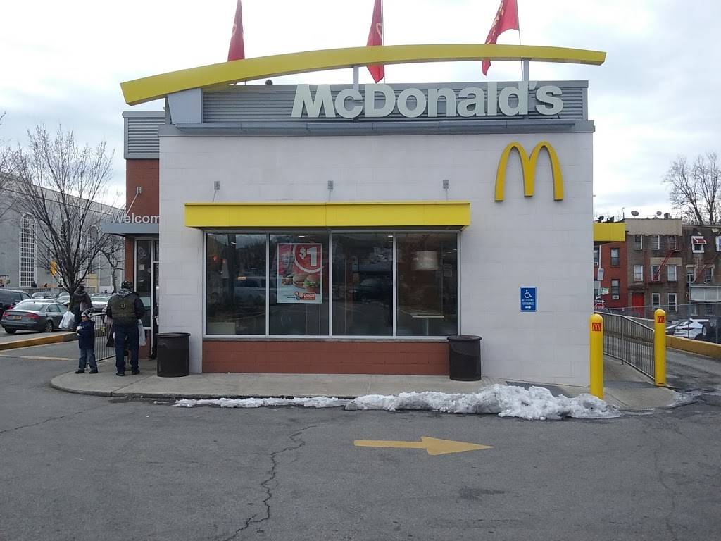 McDonalds | restaurant | 597 Grand Concourse, Bronx, NY 10451, USA | 7184028608 OR +1 718-402-8608