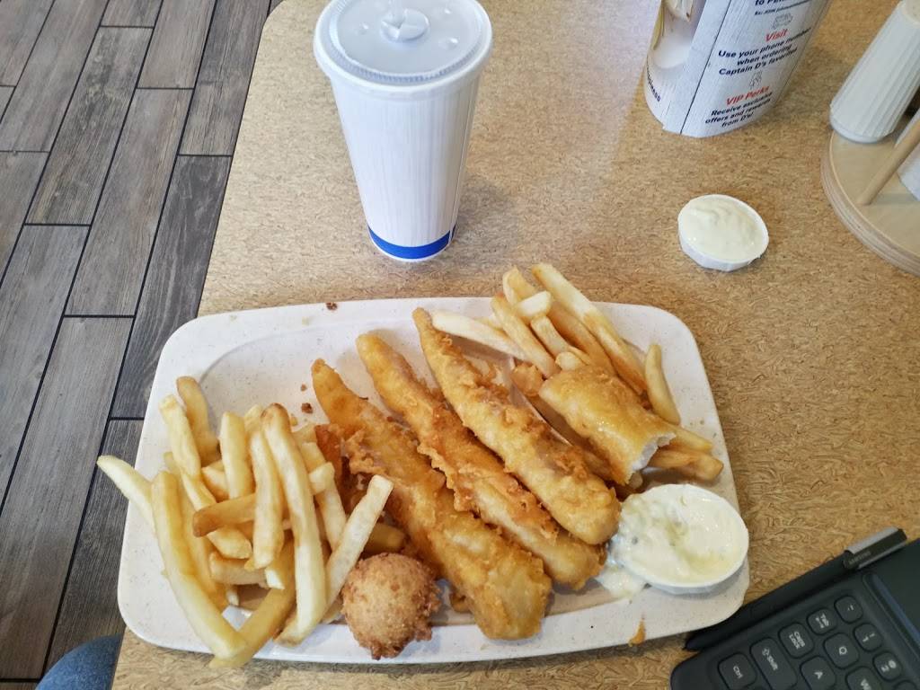 Captain Ds | restaurant | 760 Skyland Blvd, Tuscaloosa, AL 35405, USA | 2053494211 OR +1 205-349-4211