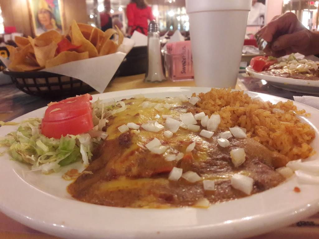 El Tipico Restaurant | restaurant | 2775, 1326 Goliad Rd, San Antonio, TX 78223, USA | 2105332070 OR +1 210-533-2070