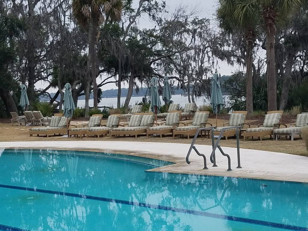 Canoe Club | restaurant | 89 Myrtle View St, Bluffton, SC 29910, USA | 8437066625 OR +1 843-706-6625