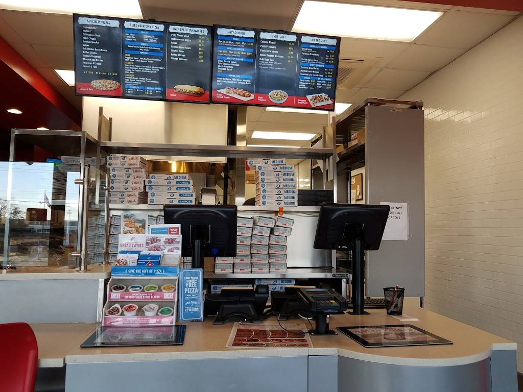 Dominos Pizza | meal delivery | 3921 E Market St, York, PA 17402, USA | 7178404446 OR +1 717-840-4446