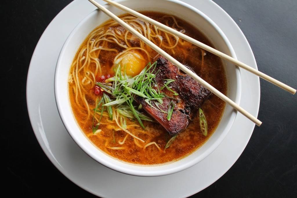 Merchant Madison | restaurant | 121 S Pinckney St, Madison, WI 53703, USA | 6082599799 OR +1 608-259-9799