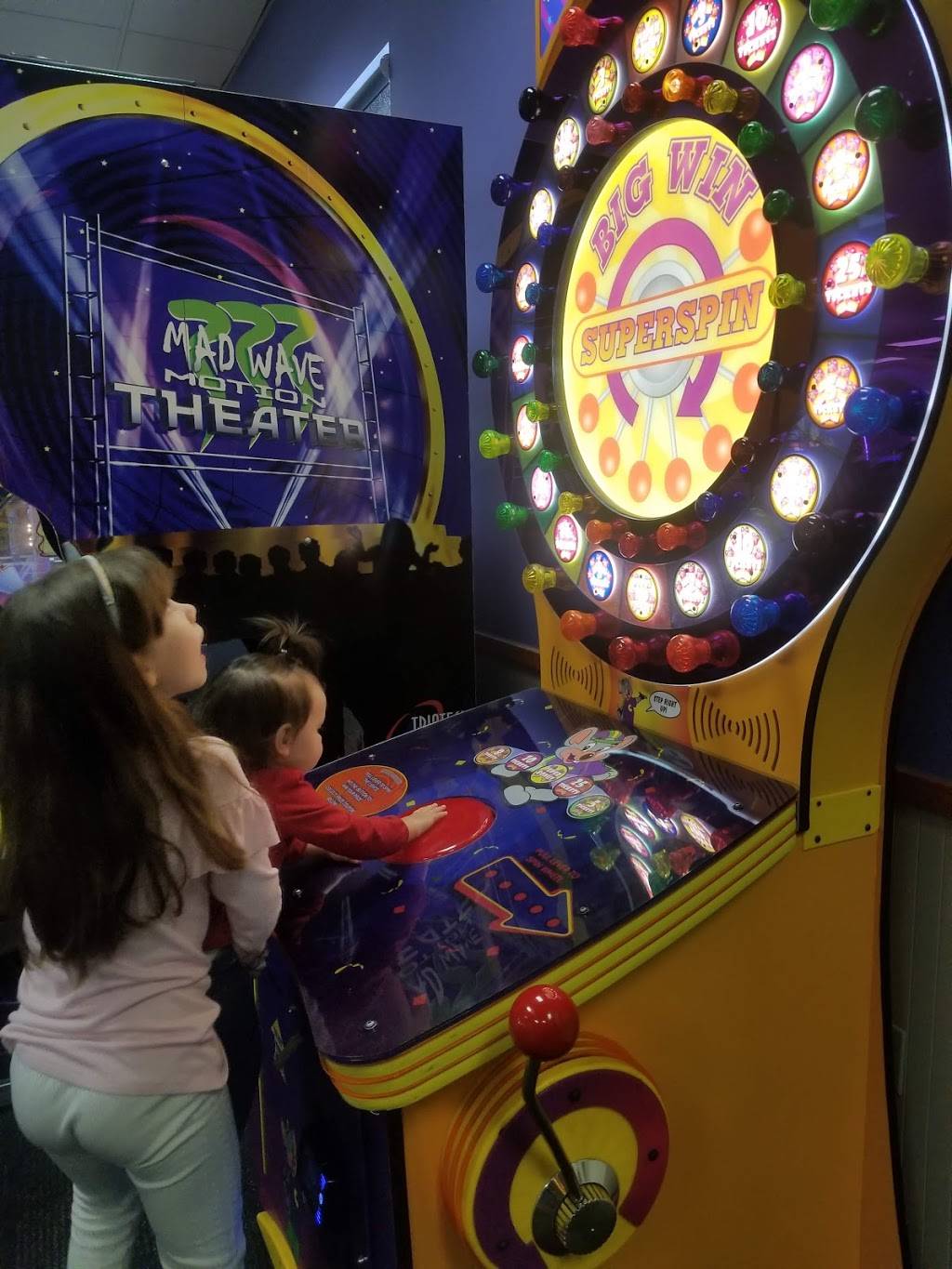 Chuck E. Cheeses | restaurant | 23160 Sunnymead Boulevard, Moreno Valley, CA 92553, USA | 9512429025 OR +1 951-242-9025