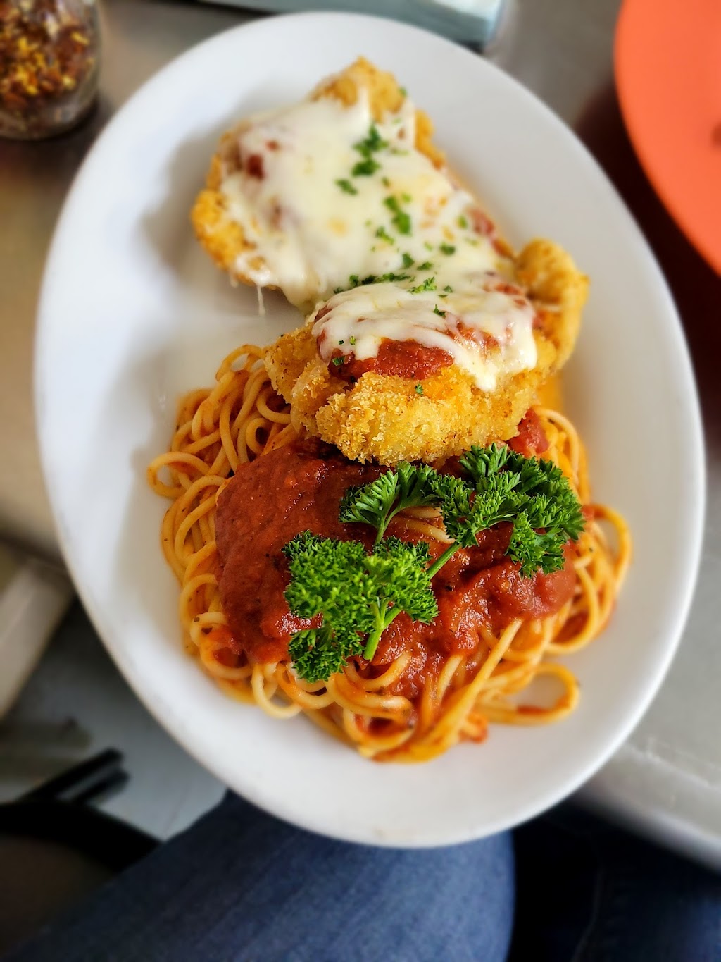 Playas Nayaritas | restaurant | 6000 W Grand Ave, Chicago, IL 60639, USA | 7738874473 OR +1 773-887-4473