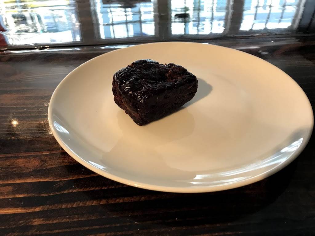 Root | restaurant | 6 Broadway, Newport, RI 02840, USA | 4018472727 OR +1 401-847-2727