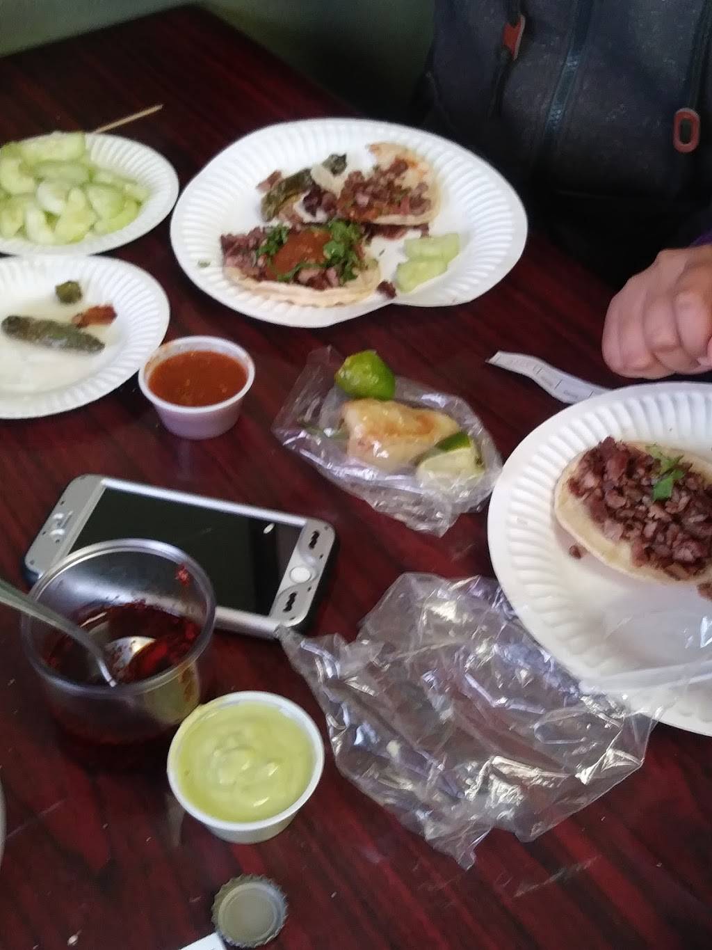 tacos choix | restaurant | 14845 7th St, Victorville, CA 92395, USA | 4422554720 OR +1 442-255-4720