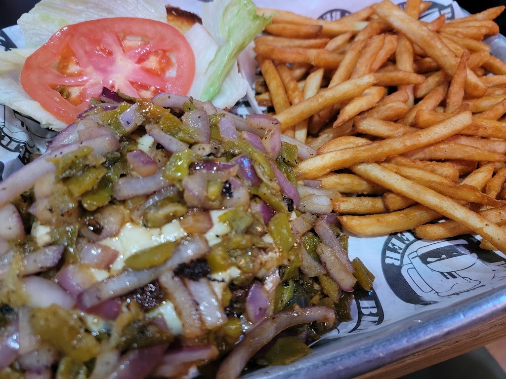 Burgers & Beer | restaurant | 260 N Imperial Ave #2325, El Centro, CA 92243, USA | 7603534431 OR +1 760-353-4431