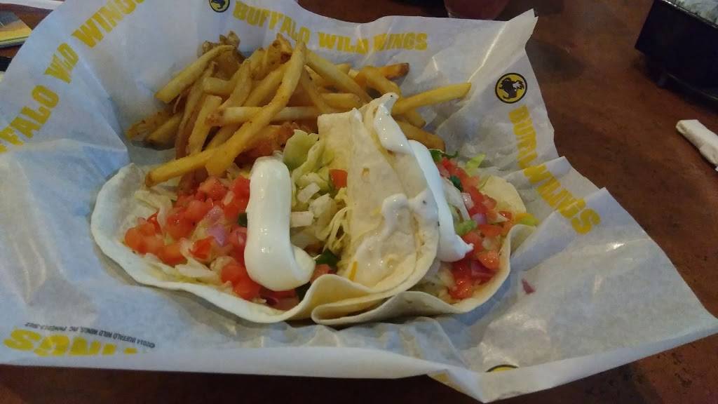 Buffalo Wild Wings | meal takeaway | 121 Robert Smalls Pkwy, Beaufort, SC 29906, USA | 8435250142 OR +1 843-525-0142
