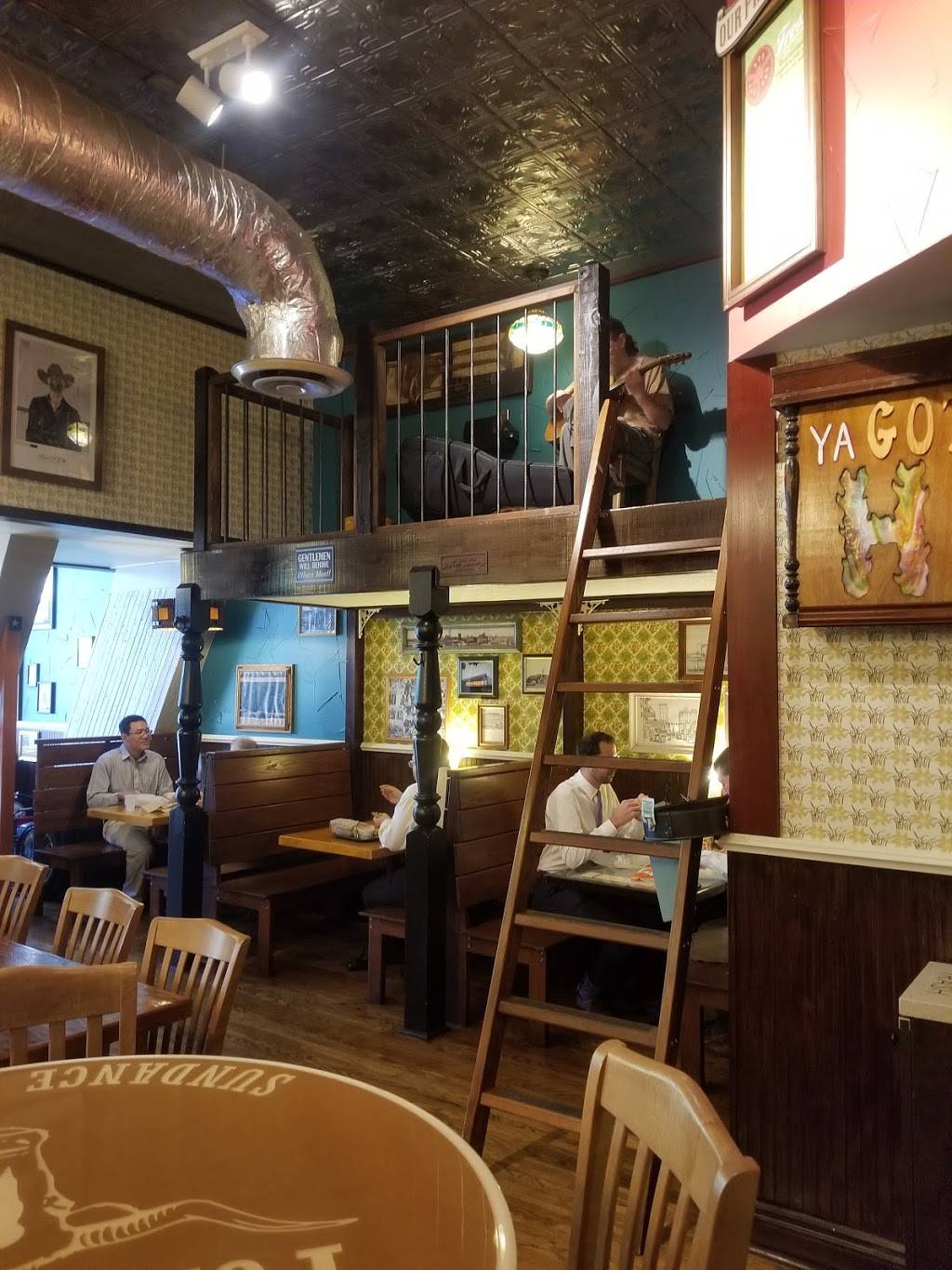 Potbelly Sandwich Shop | restaurant | 540 Throckmorton St, Fort Worth, TX 76102, USA | 8178703600 OR +1 817-870-3600