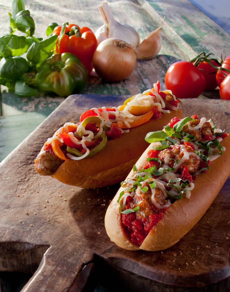 Delias Chicken Sausage Stand | restaurant | 489 Moreland Ave SE, Atlanta, GA 30316, USA | 4044749651 OR +1 404-474-9651