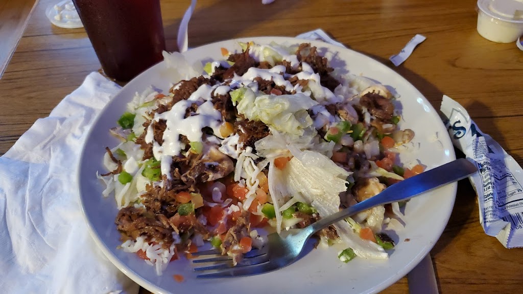 Antler Package & Pizza | restaurant | 112 Third St, Gainesville, MO 65655, USA | 4176794598 OR +1 417-679-4598