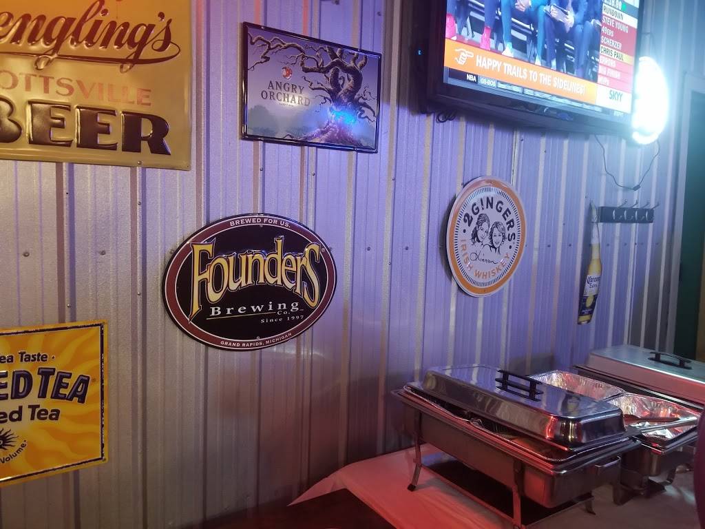 Patricks Pub | restaurant | 606 3rd Ave, Watervliet, NY 12189, USA | 5182383687 OR +1 518-238-3687