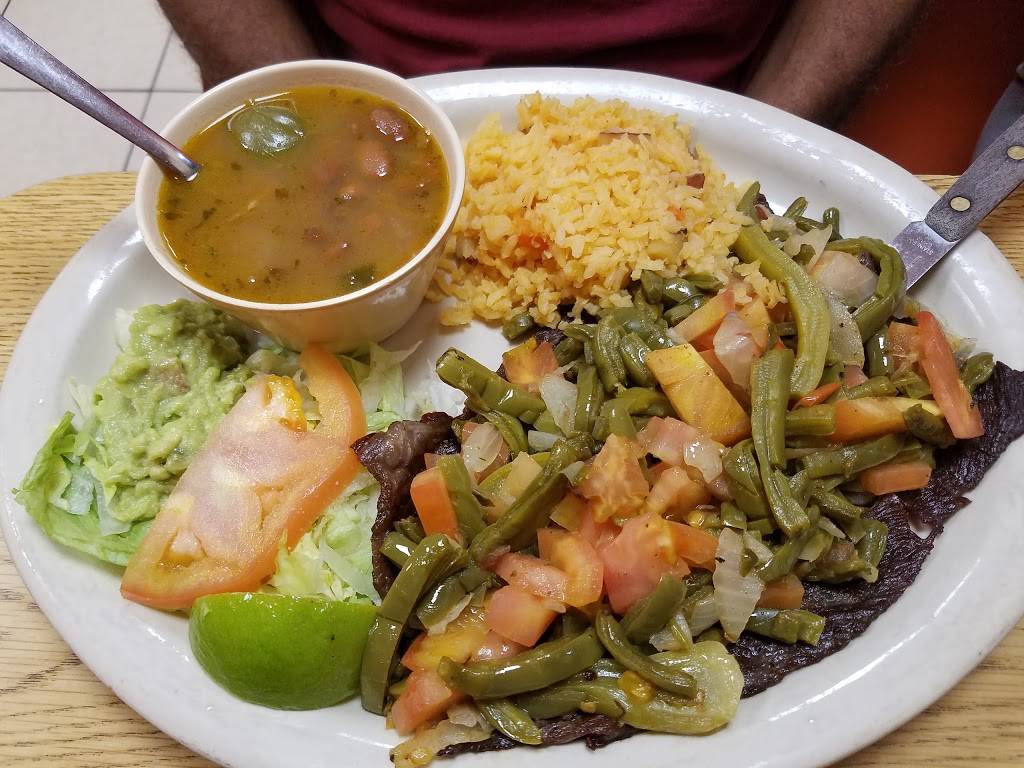 Santos Cafe #1 | restaurant | 1005 Jackson Keller Rd, Castle Hills, TX 78213, USA | 2103489899 OR +1 210-348-9899