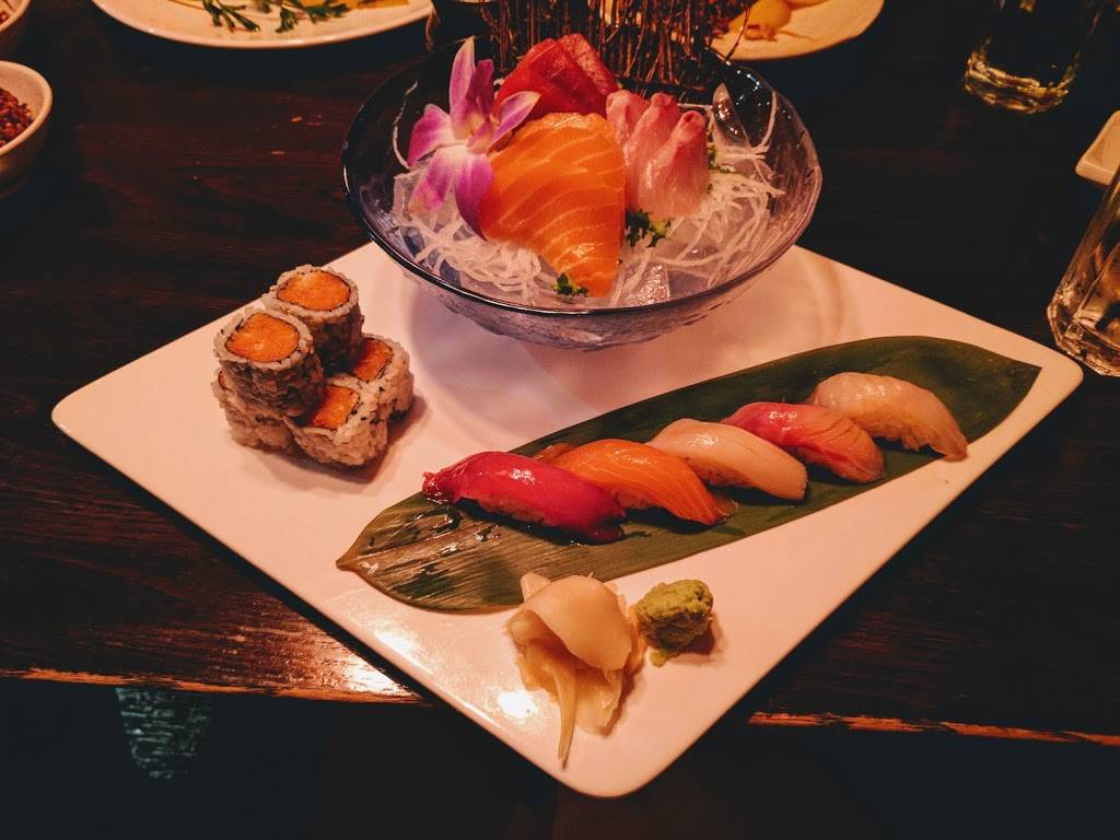 Blossom Asian Bistro | restaurant | 641 Shunpike Rd, Chatham Township, NJ 07928, USA | 9733778880 OR +1 973-377-8880