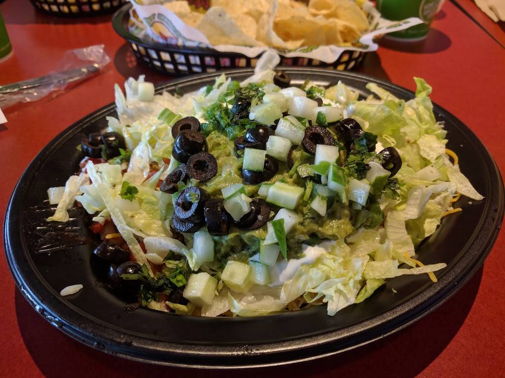 Moes Southwest Grill | restaurant | 2549 W Osceola Pkwy, Kissimmee, FL 34741, USA | 4073435833 OR +1 407-343-5833