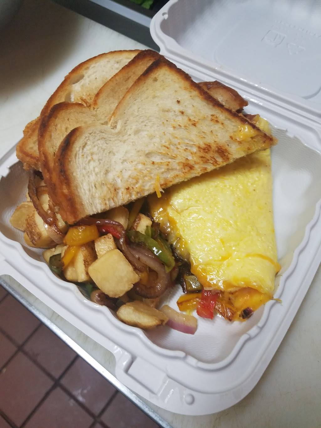 Hiddenbrooke Bar & Grille | restaurant | 1095 Hiddenbrooke Pkwy, Vallejo, CA 94591, USA | 7075580330203 OR +1 707-558-0330 ext. 203