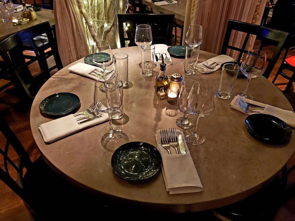 Salute | restaurant | Big Oak Shopping Center, 368 W Trenton Ave, Morrisville, PA 19067, USA | 2157361978 OR +1 215-736-1978