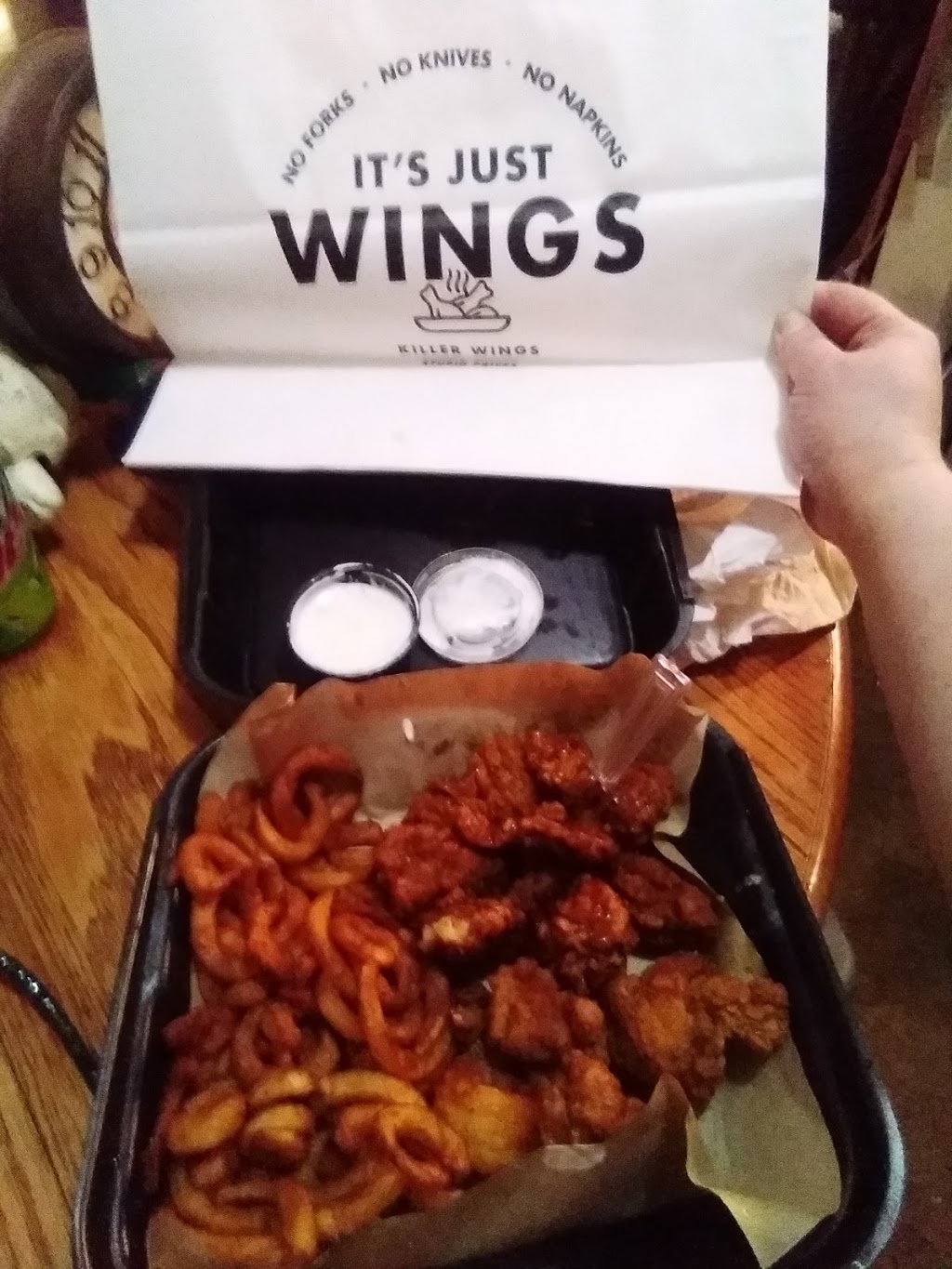 Its Just Wings | restaurant | 4810 Grape Rd, Mishawaka, IN 46545, USA | 4696636282 OR +1 469-663-6282