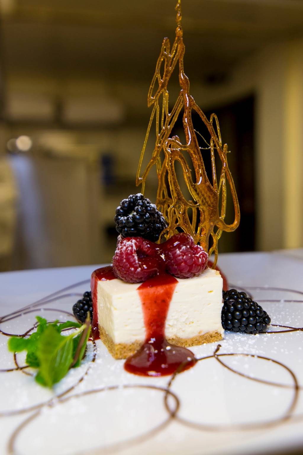 Antonello Ristorante | restaurant | 3800 S Plaza Dr, Santa Ana, CA 92704, USA | 7147517153 OR +1 714-751-7153