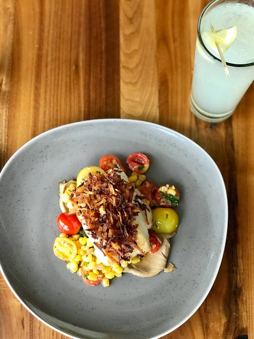 MainSail | restaurant | 25 Americas Cup Ave, Newport, RI 02840, USA | 4018491000 OR +1 401-849-1000