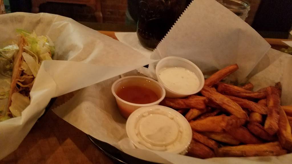 Tacoholix | restaurant | 1062 Market St, Wheeling, WV 26003, USA | 3049059226 OR +1 304-905-9226