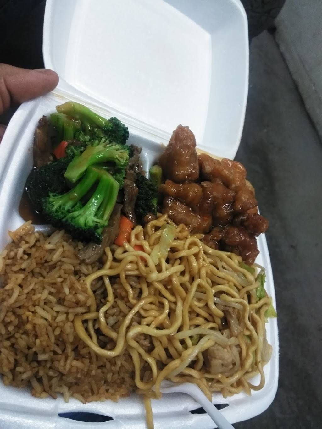 China Caff | restaurant | 2840 G St, Merced, CA 95340, USA | 2097220182 OR +1 209-722-0182