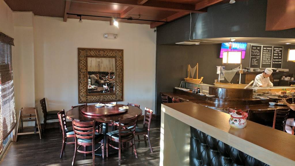 Thousand Wok Asian Bistro & Sushi Bar | restaurant | 450 N Moorpark Rd, Thousand Oaks, CA 91360, USA | 8054947788 OR +1 805-494-7788