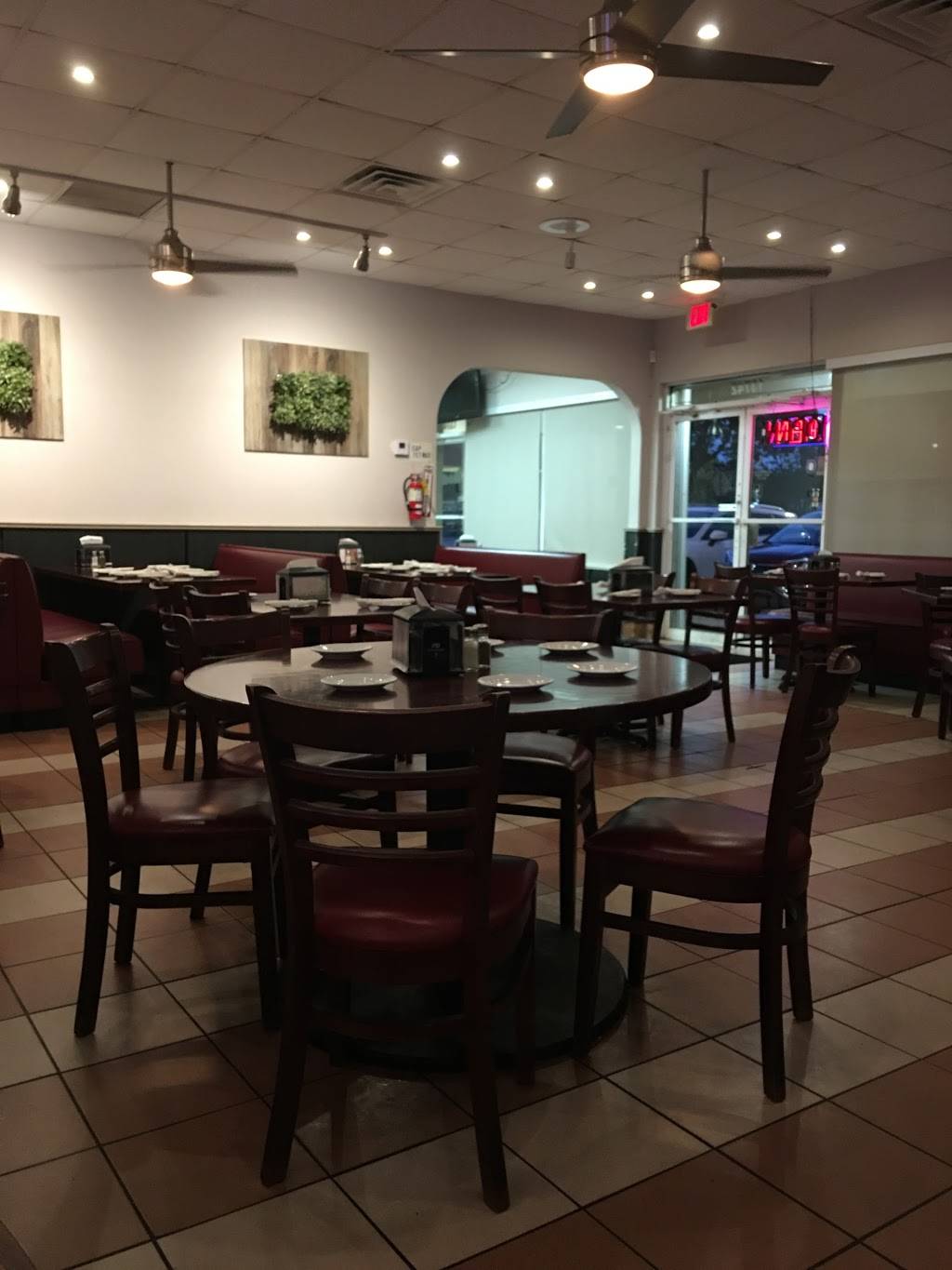 La Perla Peruvian Restaurant | restaurant | 13746 SW 152nd St, Miami, FL 33177, USA | 7862937101 OR +1 786-293-7101