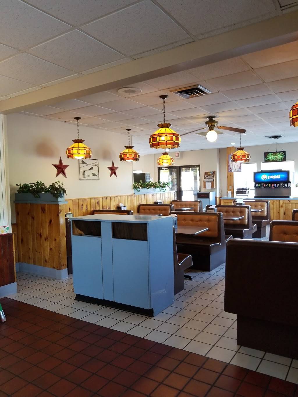 Beef-A-Roo | restaurant | 727 Riverside Plz, Iron River, MI 49935, USA | 9062655266 OR +1 906-265-5266