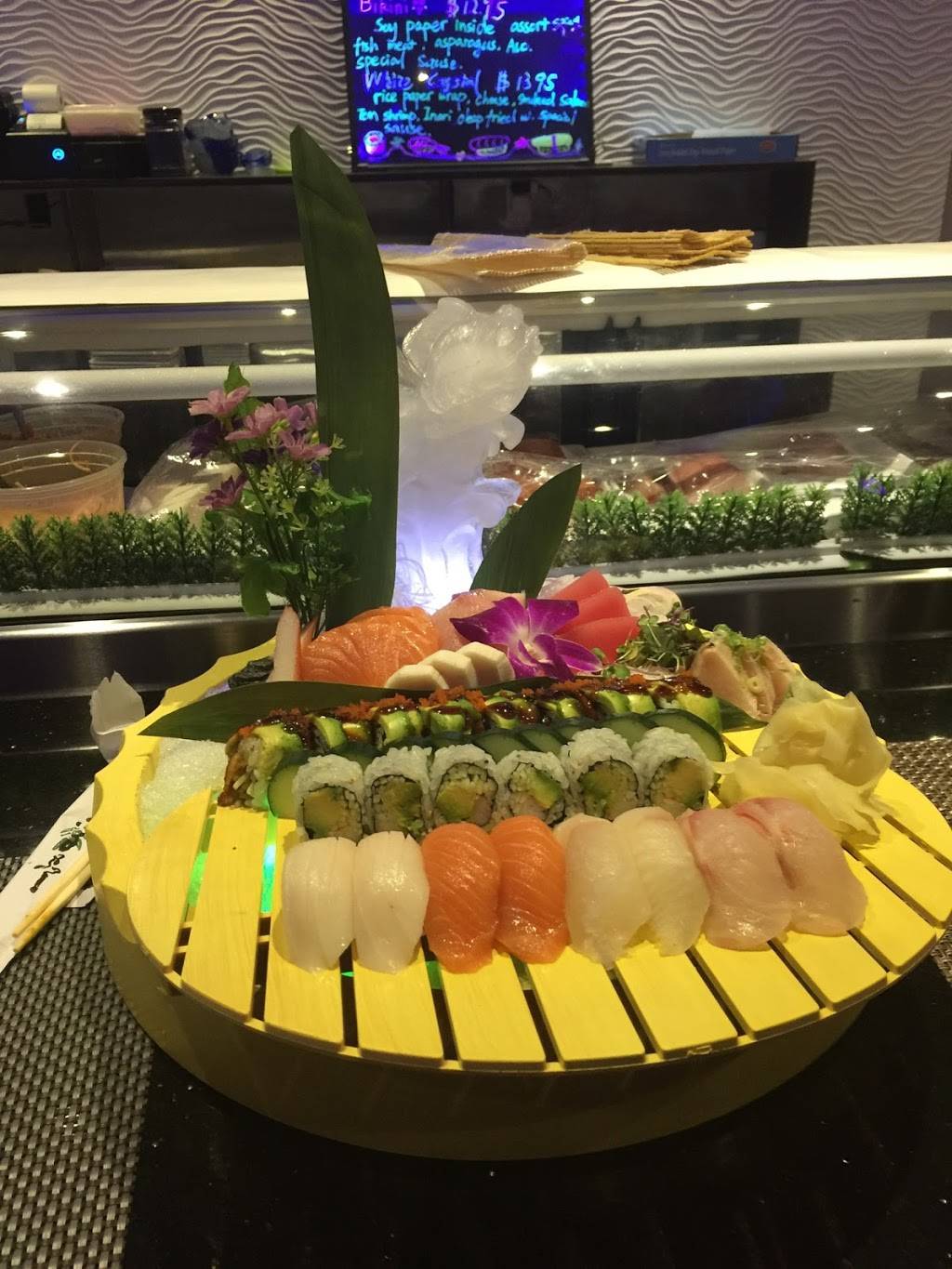 Ooka Sushi Hibachi Lounge | restaurant | 166 Main Ave #200, Clifton, NJ 07014, USA | 8628997005 OR +1 862-899-7005