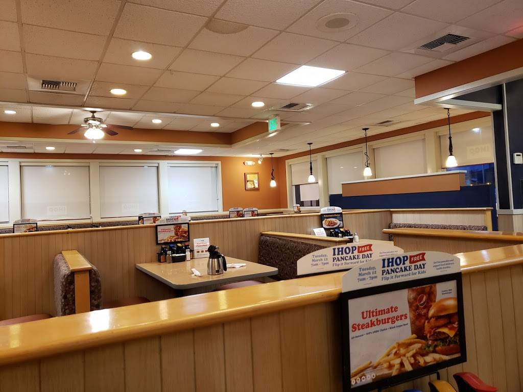 IHOP | restaurant | 1110 Miller Park Way, West Milwaukee, WI 53214, USA | 4146478645 OR +1 414-647-8645