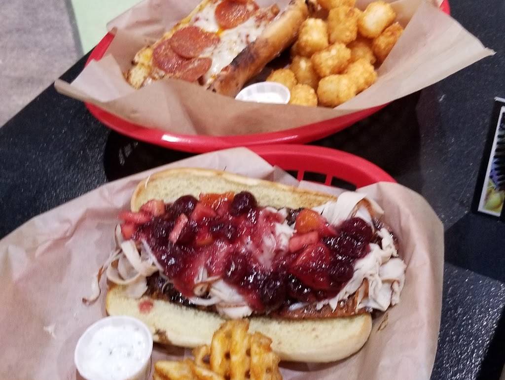 Harleys A Hot Dog Revolution | restaurant | 1500 W Littleton Blvd, Littleton, CO 80120, USA | 7202369617 OR +1 720-236-9617