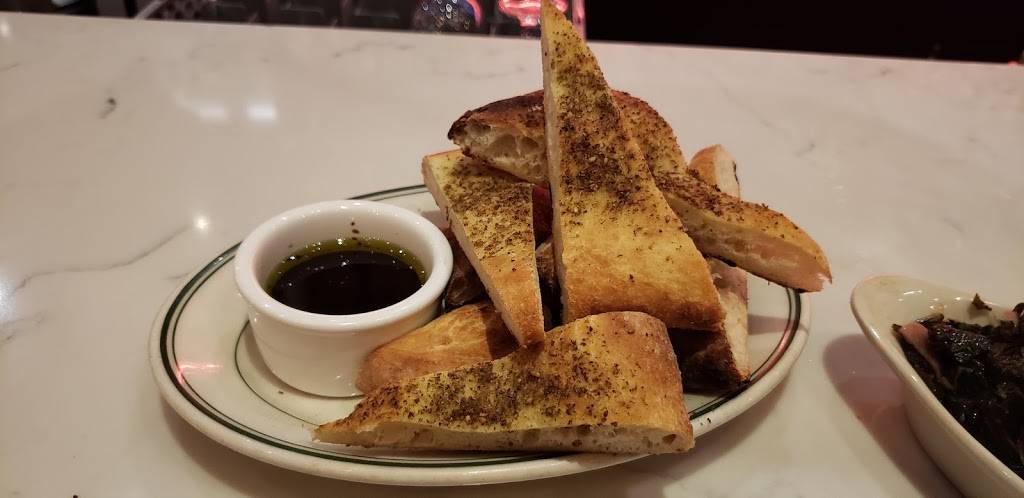 Rally Pizza | restaurant | 8070 E Mill Plain Blvd, Vancouver, WA 98664, USA | 3605249000 OR +1 360-524-9000