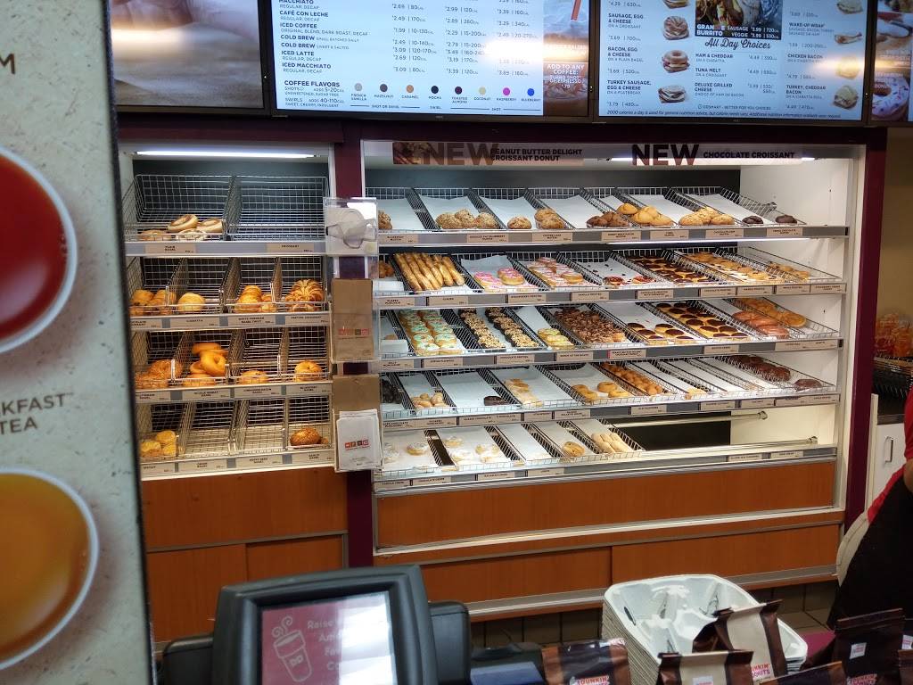 Dunkin | bakery | 3467 NE 163rd St, North Miami Beach, FL 33160, USA | 3059081391 OR +1 305-908-1391