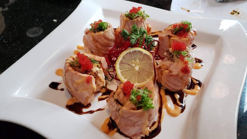 Sakura Sushi | restaurant | 30010 Temecula Pkwy #101, Temecula, CA 92592, USA | 9515873359 OR +1 951-587-3359