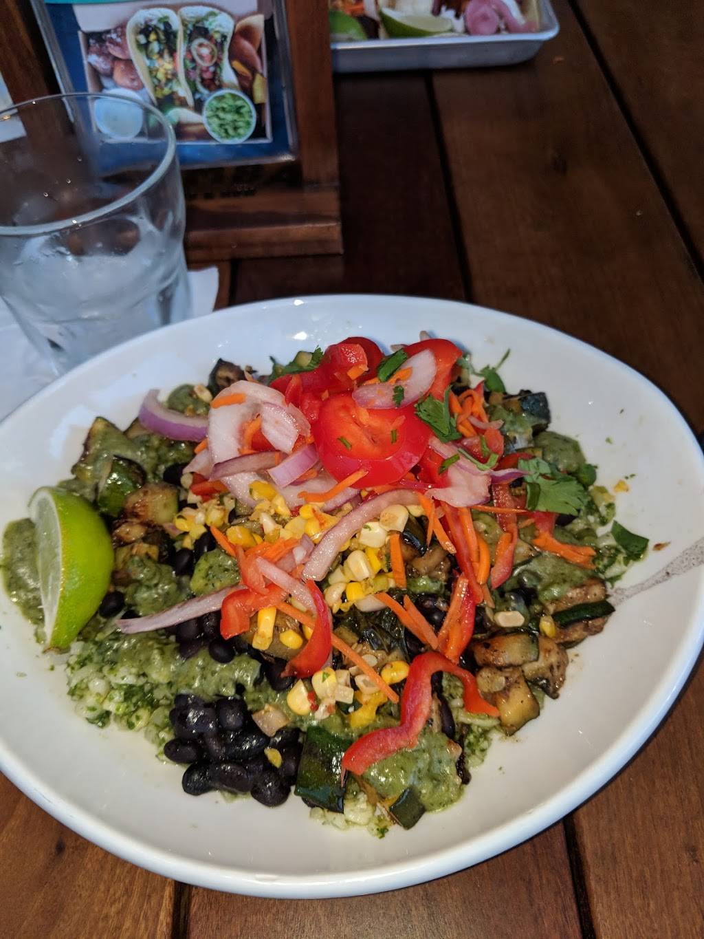 BOMBA Tacos & Rum | restaurant | 2101 Richmond Rd, Beachwood, OH 44122, USA | 2167555907 OR +1 216-755-5907