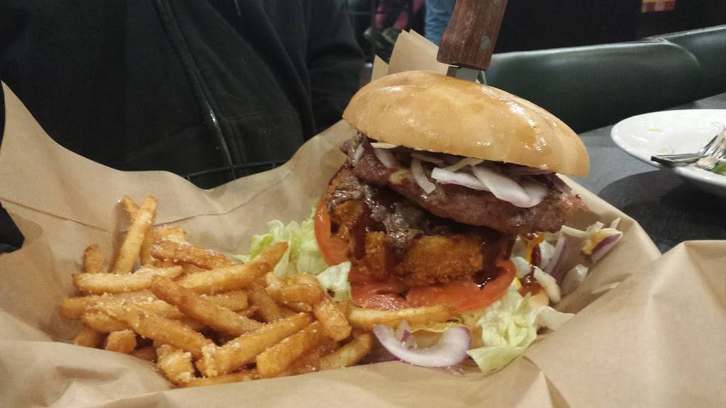 Round Table Pizza | meal delivery | 140 Browns Valley Pkwy, Vacaville, CA 95688, USA | 7074517224 OR +1 707-451-7224