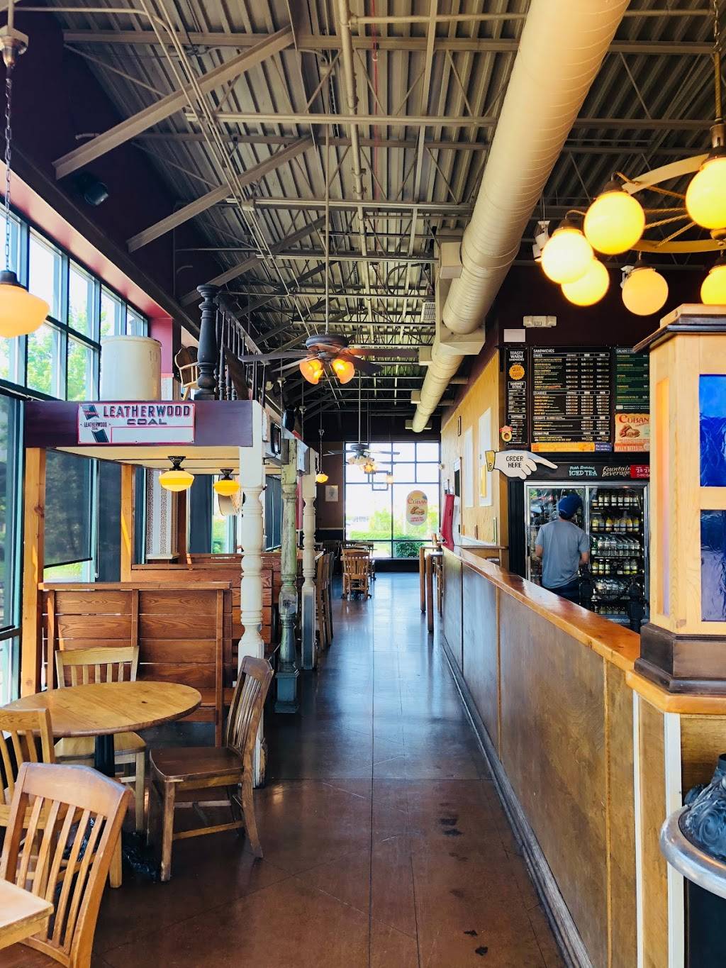 Potbelly Sandwich Shop | restaurant | 1519 S Randall Rd, Algonquin, IL 60102, USA | 8474581775 OR +1 847-458-1775