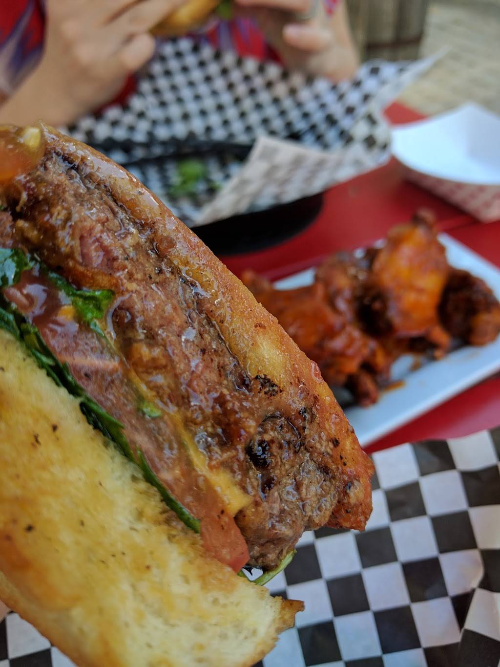 Chads BBQ | restaurant | 158 W Central Ave, Edgewater, MD 21037, USA | 4109567774 OR +1 410-956-7774