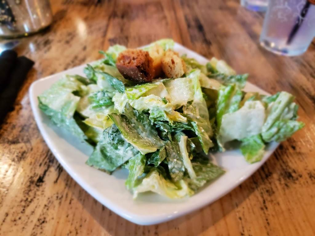 Crave Italian Oven & Bar | restaurant | 5998, 5900 N Kings Hwy, Myrtle Beach, SC 29577, USA | 8432130500 OR +1 843-213-0500