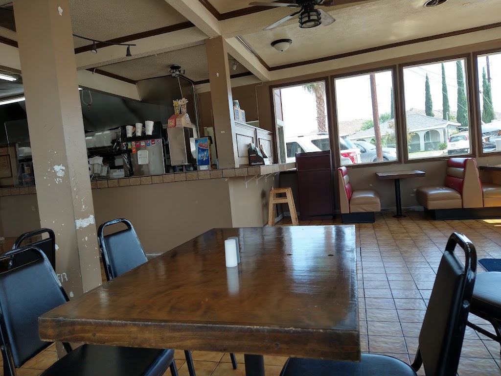 Krazy Greek Burgers | restaurant | 10501 Hole Ave, Riverside, CA 92505, USA | 9516872040 OR +1 951-687-2040